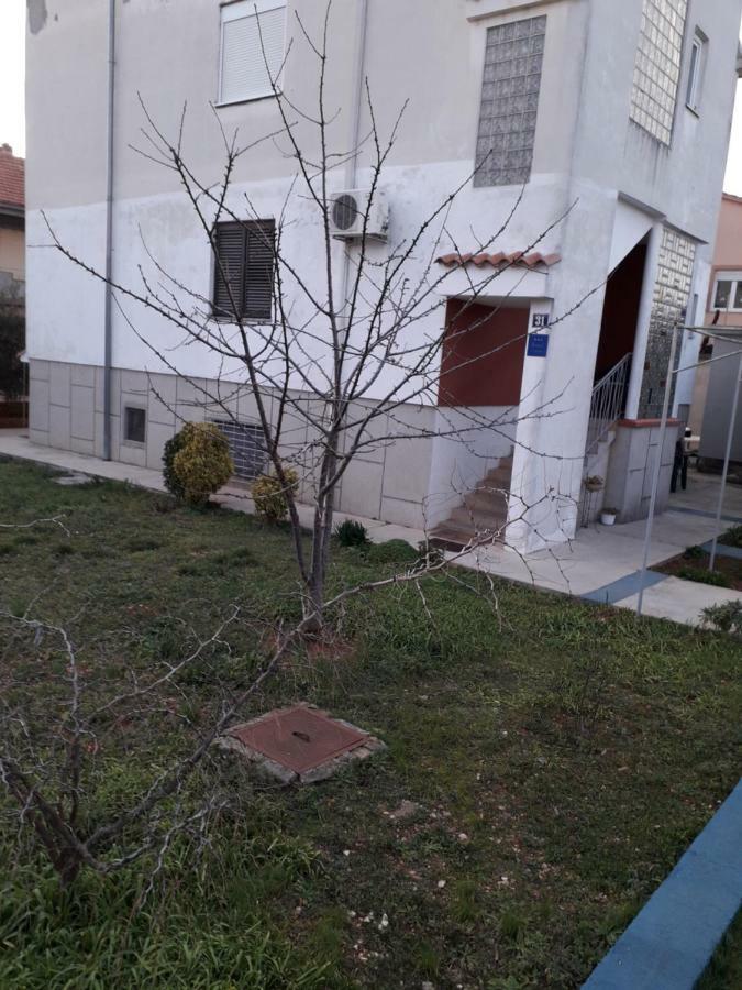 Davor Apartment